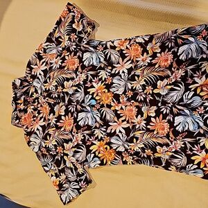 Boys Island shirt size 12/14